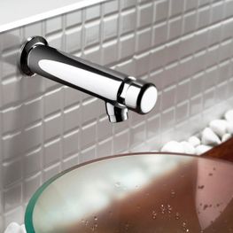 Grifo Push Institucional Pressmatic 120 Cromo a Pared con RRV