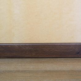 Zócalo Tulip Brown 15x90x2400 mm