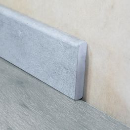 Zócalo Reef Grey 15x90x2400 mm