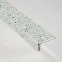 Nariz de Grada Terrazzo Gris 35x82x2400 mm