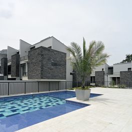 Piedra Taranaki Crema 40x40